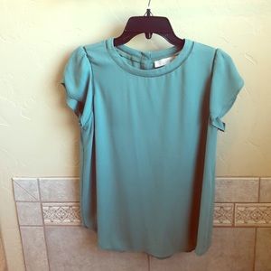 Loft green ruffle sleeve top